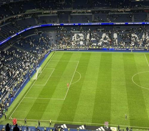 歲梁殷僑勇,闖成人賽場,獨樹一幟進,WEpoker俱乐部官网,WEpoker官网app下载,WEpoker官网网页版,WEpoker官网h5平台